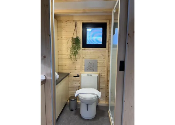 Lisi Grun Tiny House By Tiny Away * ザットレット