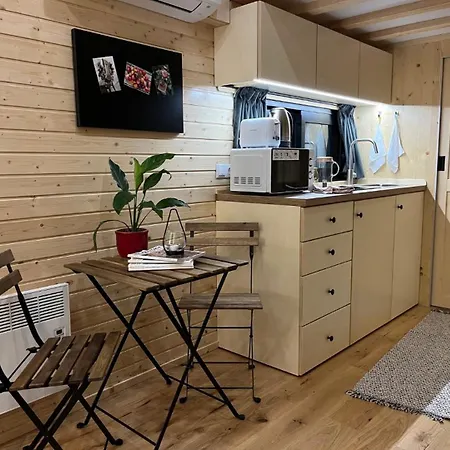 Lisi Grun Tiny House By Tiny Away בית נופש סאטלדט